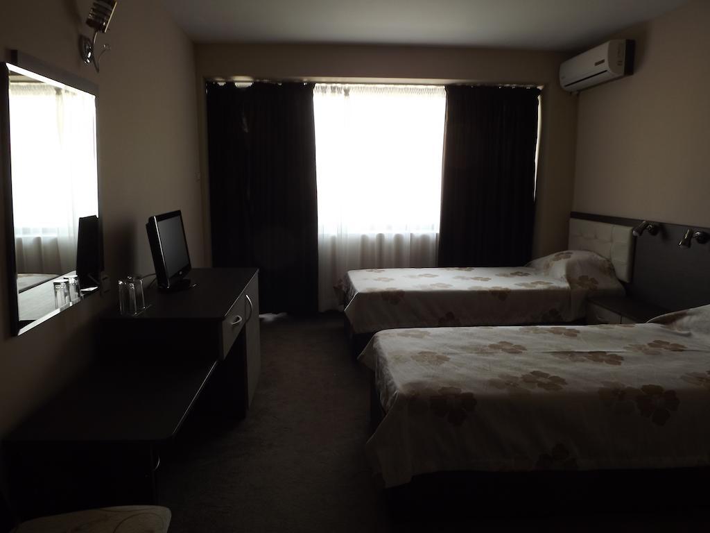 Hotel Bulgaria Petrich (Blagoevgrad) Room photo